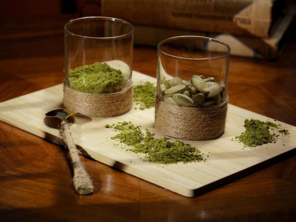 Kratomové tablety a kratomový prášek a legislativa od 11. 11. 